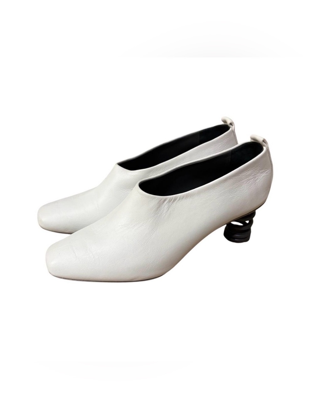 GRAY MATTERS White Leather Heel Pumps Shoes Minimal Sz 38 1/2 Made In Italy
